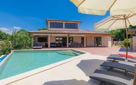 Holiday Home Andrea - Pul463 By Interhome