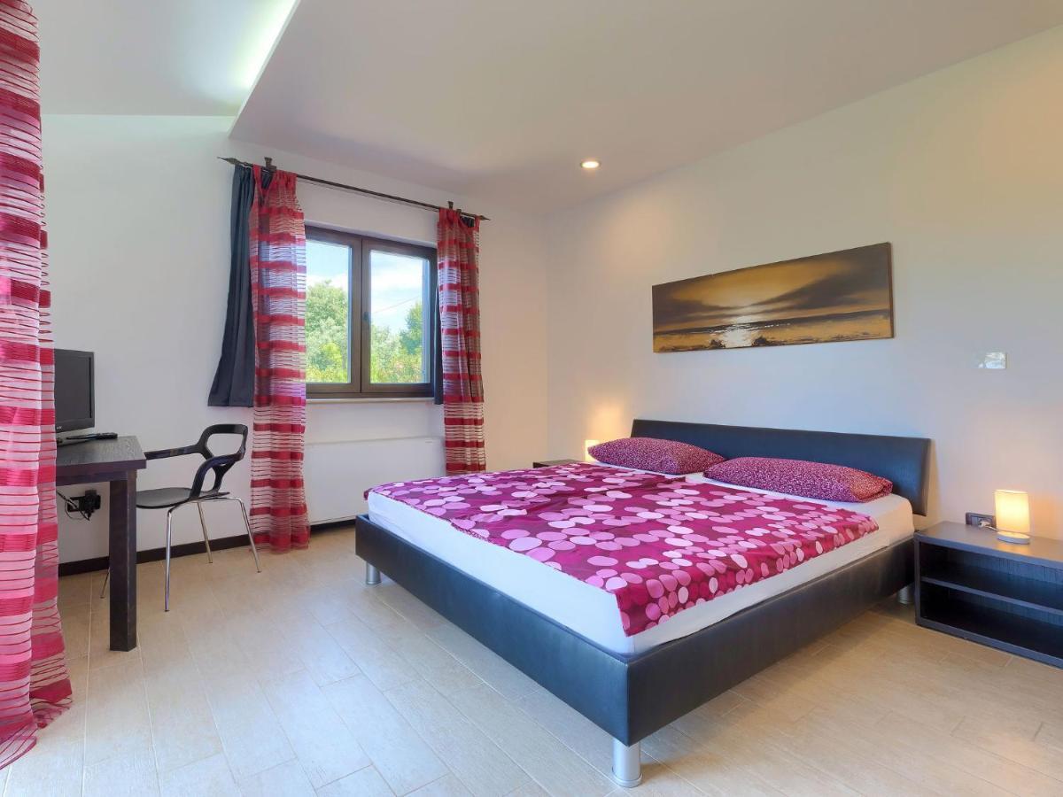 Holiday Home Andrea - Pul463 By Interhome Šišan Exterior foto